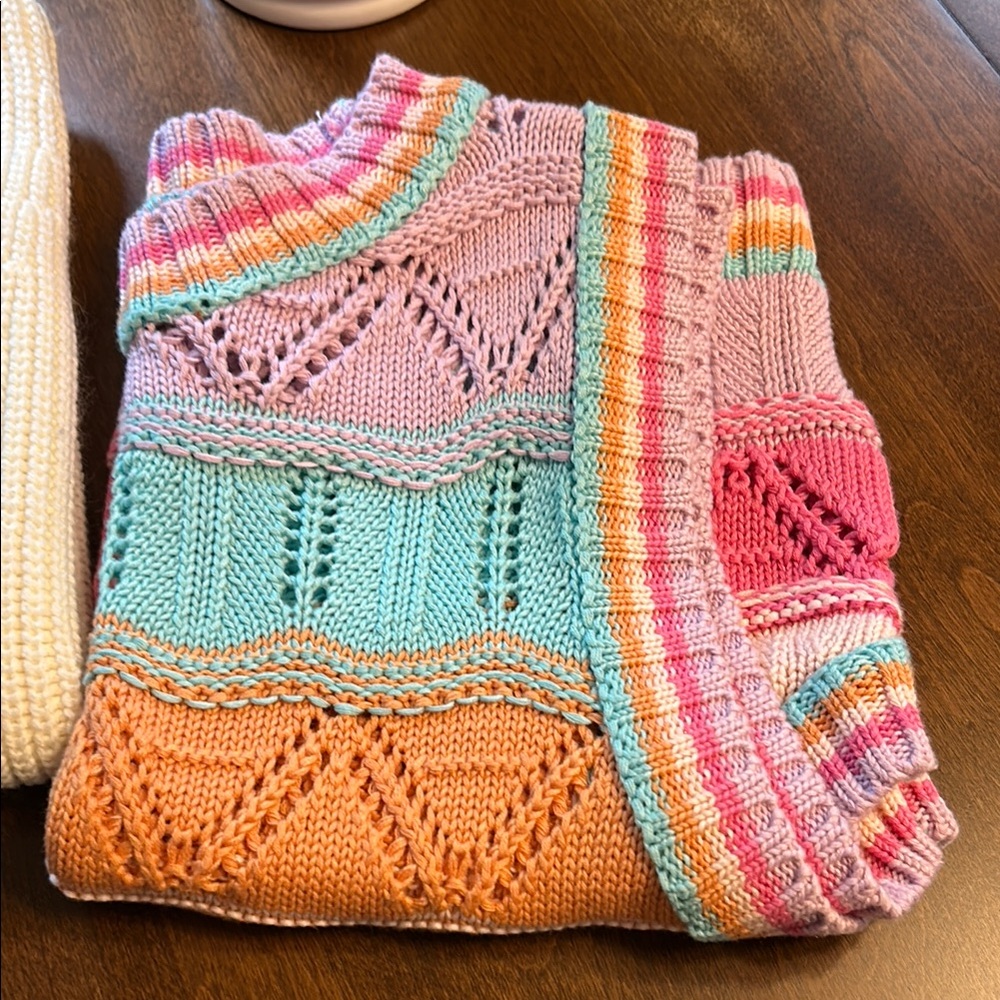 Colorful Knit Tank Top - Picture 6 of 11
